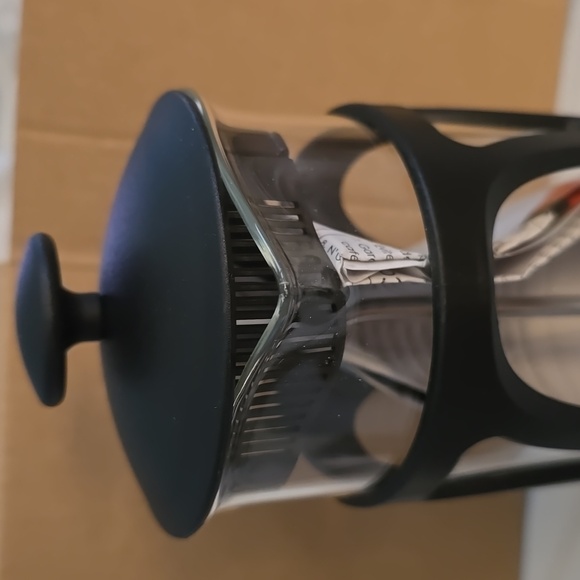 Grosche Basel French Press Coffee and Tea Maker. Never Used. - Picture 7 of 8